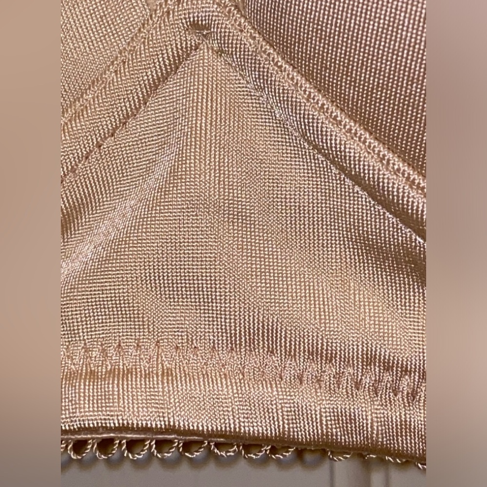 40B Wacoal Wirefree Softcup Light Padded Quality Bra 856192 Side Stays Sand Nude - Picture 14 of 16